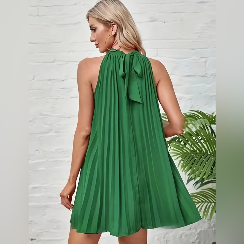 Green Pleated Halter Sundress for Cocktail - Picture 2 of 4